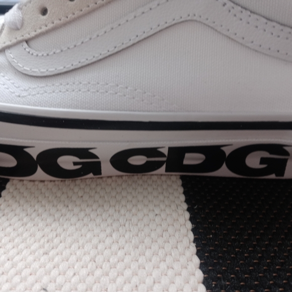 Mens 6 womens 7.5 Vans Vault CDG - Picture 7 of 8